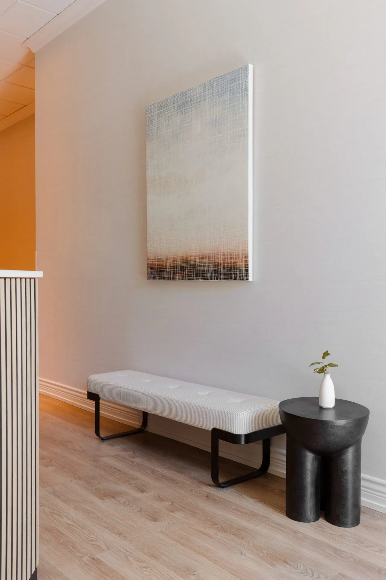 The Sunset — 92 VAN BURN1111 Lobby