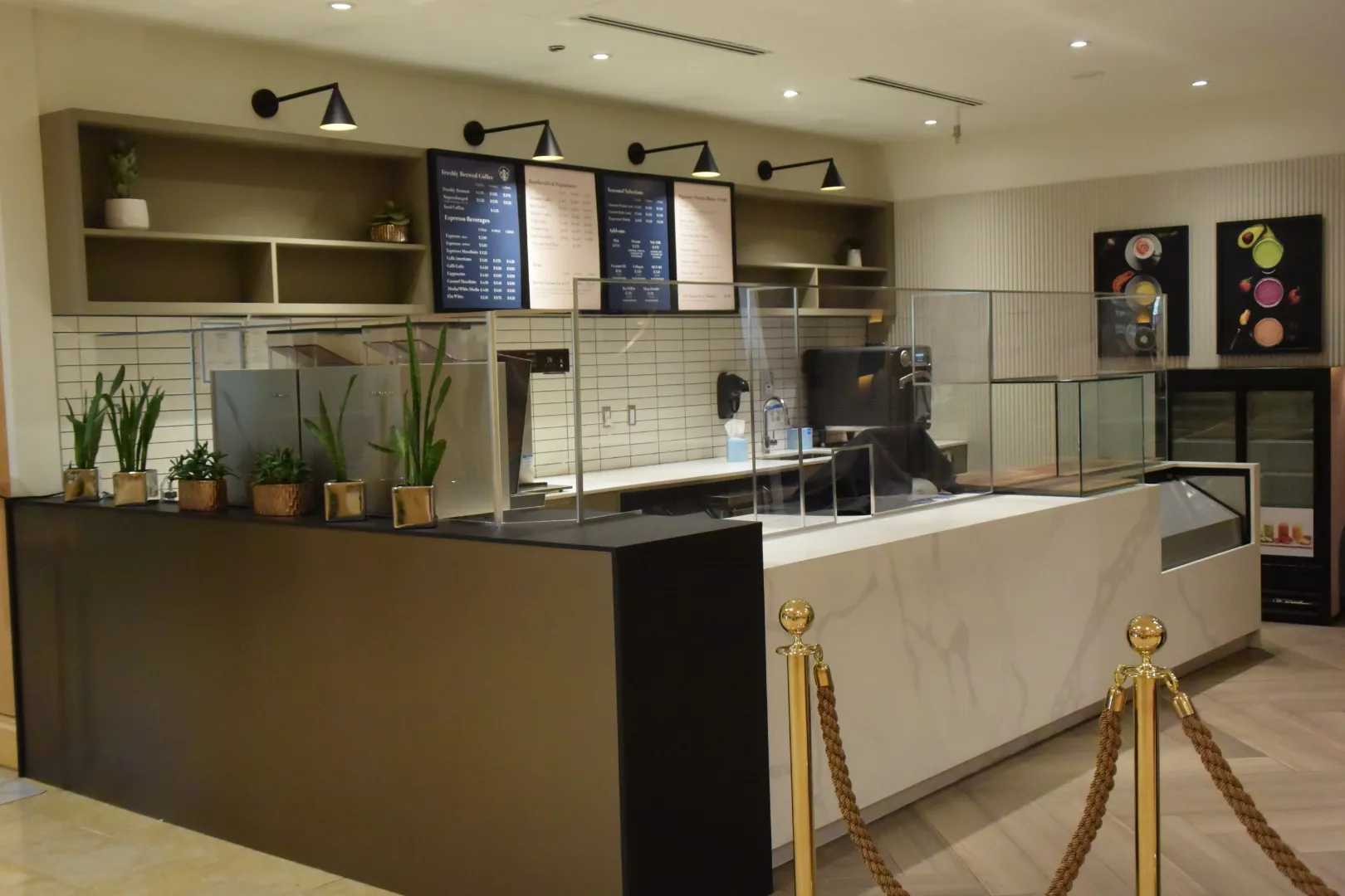 Westin Bayshore Hotel — DSC