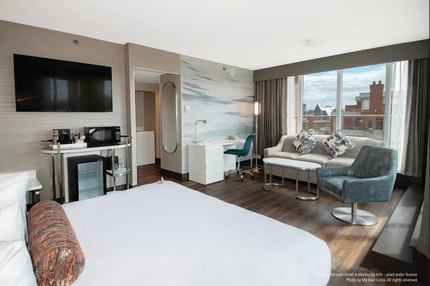 Coast Victoria Hotel — interior