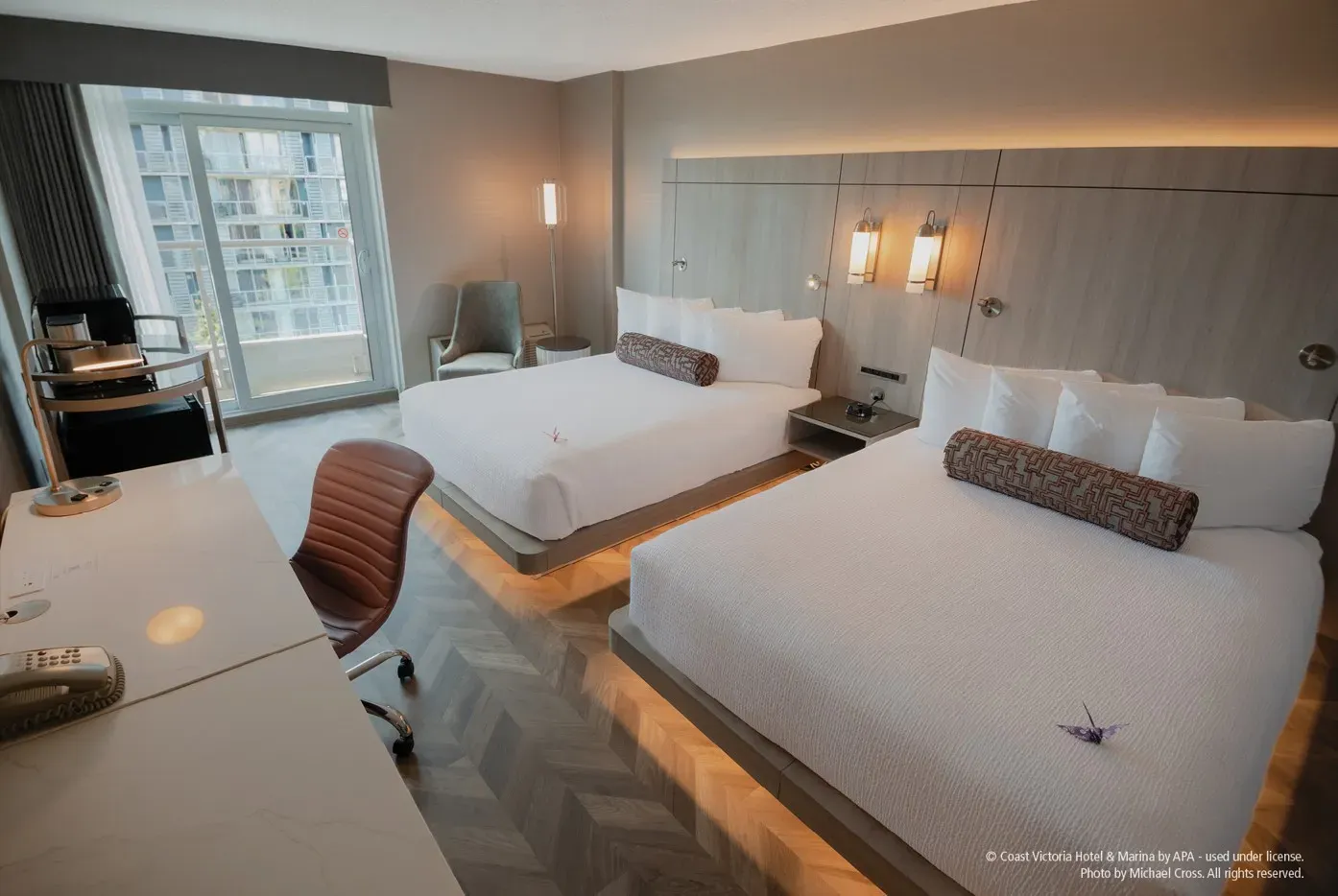 Coast Victoria Hotel — interior