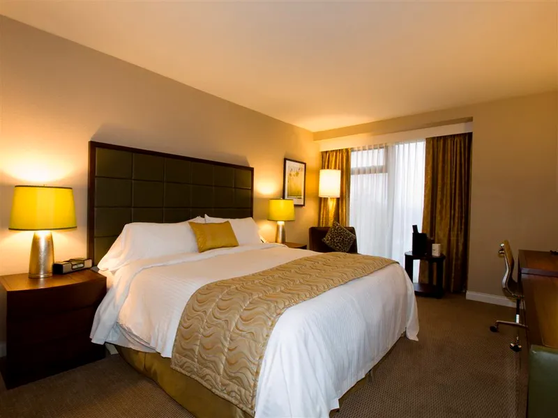 Delta Vancouver Airport Hotel — deltaairport2