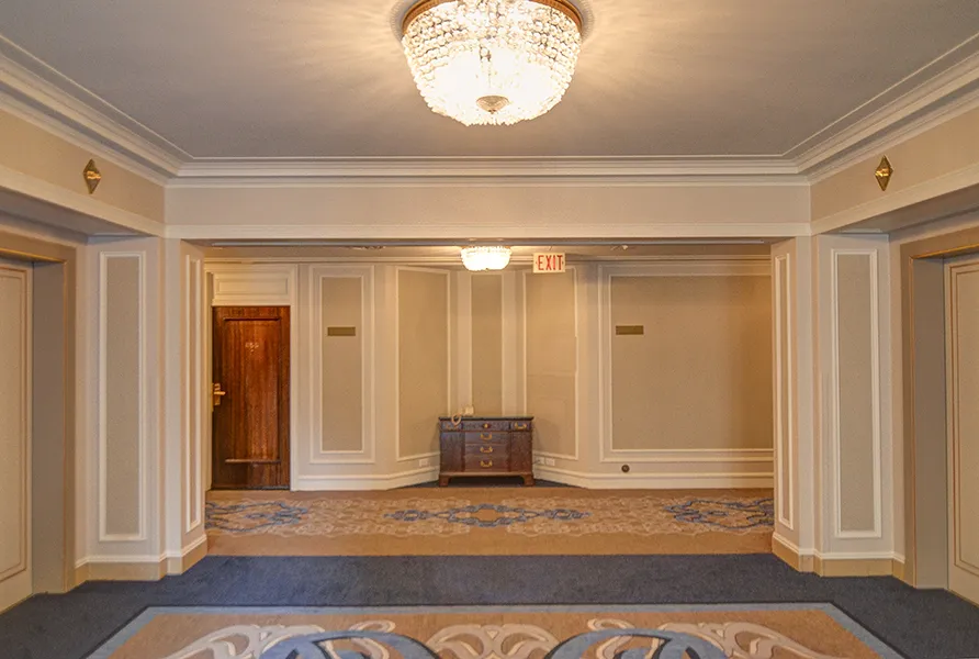 Fairmont Hotel Vancouver — f1