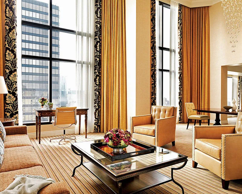 Four Seasons Hotel Vancouver — interior