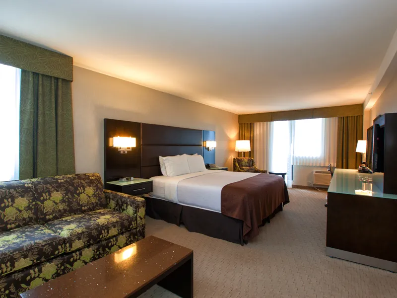 Holiday Inn Vancouver Centre — holidayinnv8